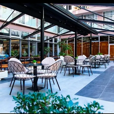 酒店 Ajsel Durrës