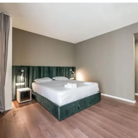 Hotel Ajsel 4*
