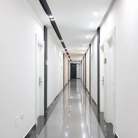 Ajsel Hotel 4*